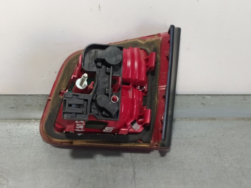 Recambio de piloto trasero izquierdo para citroën c5 berlina exclusive referencia OEM IAM   INTERIOR