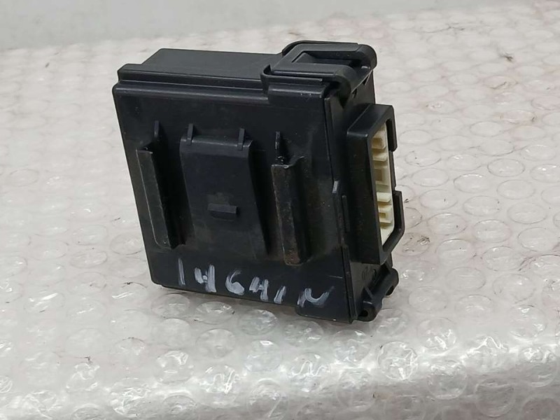 Recambio de modulo electronico para nissan qashqai (j11) acenta referencia OEM IAM 476A04EA0A 1847006B1 PANASONIC
