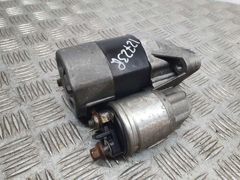 Recambio de motor arranque para renault clio iii expression referencia OEM IAM 8200369521F TS8E6 VALEO