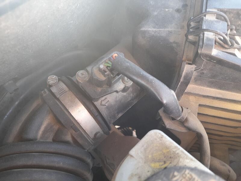 Recambio de caudalimetro para nissan qashqai i (j10, nj10) 2.0 a las 4 ruedas referencia OEM IAM 226807S00B  