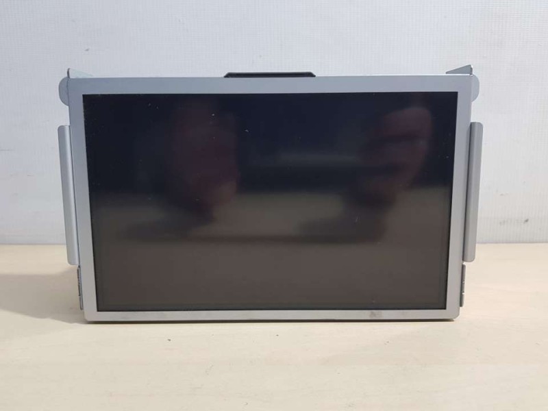 Recambio de sistema navegacion gps para ford kuga titanium referencia OEM IAM KJ5T18B955PA  