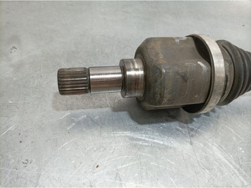 Recambio de transmision delantera izquierda para citroën c4 cactus rip curl referencia OEM IAM 9806459180  