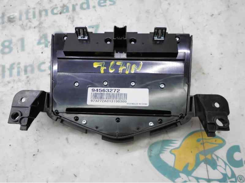 Recambio de mando radio para chevrolet cruze 2.0 diesel cat referencia OEM IAM 94563272  
