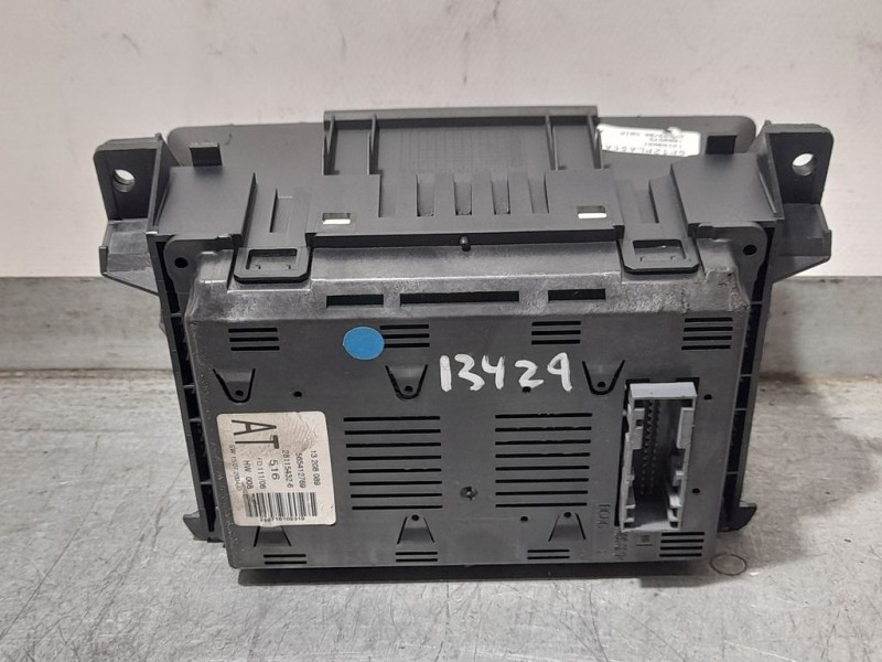 Recambio de pantalla multifuncion para opel zafira b cosmo referencia OEM IAM 565412769  