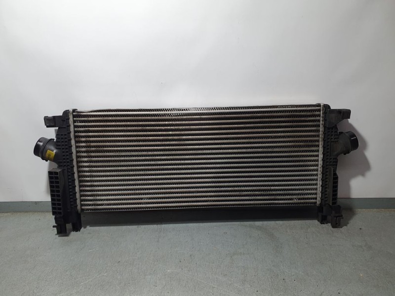 Recambio de intercooler para chevrolet cruze lt referencia OEM IAM 52437644  GM