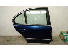 PUERTA TRASERA DERECHA TOCADA 