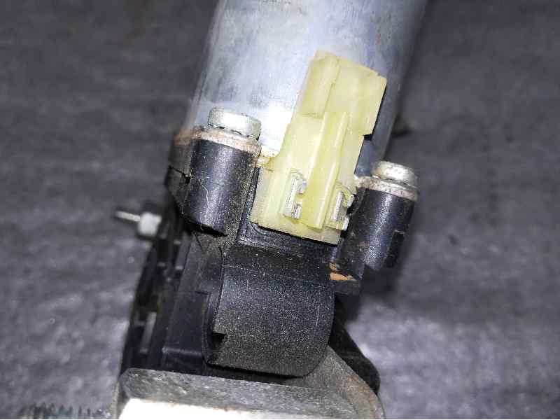 Recambio de elevalunas delantero derecho para hyundai atos (mx) gl referencia OEM IAM 0130821670 2 PINS ELECTRICO