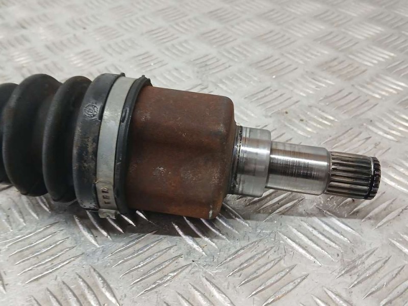 Recambio de transmision delantera izquierda para ford fiesta (cb1) trend referencia OEM IAM 8V513B437AAA  