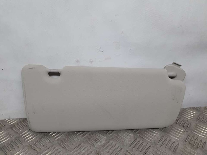 Recambio de parasol izquierdo para renault clio v zen referencia OEM IAM 964019730R  