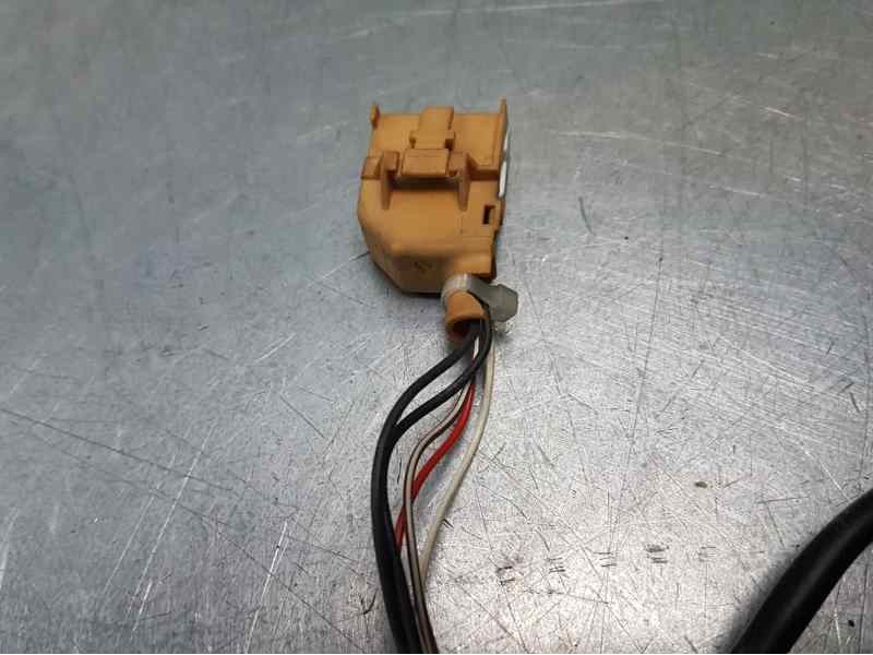 Recambio de retrovisor izquierdo para audi a4 berlina (8e) 1.9 tdi (96kw) referencia OEM IAM  5 CABLES ELECTRICO