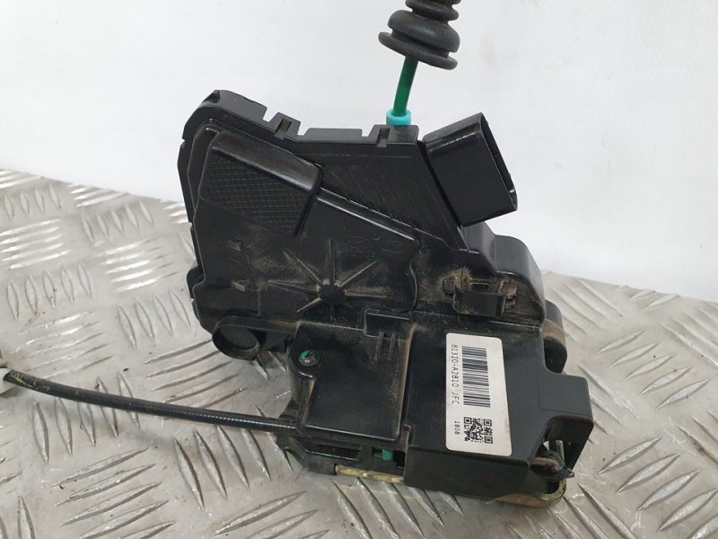 Recambio de cerradura puerta delantera derecha para kia pro_cee´d ( ) gt referencia OEM IAM 81320A2810  4 PINES