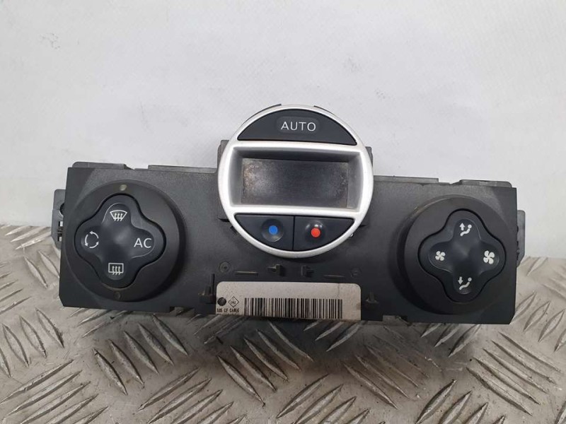 Recambio de mando climatizador para renault clio iii expression referencia OEM IAM 8200296683 69340020 