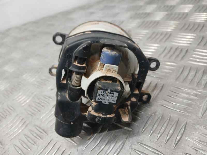 Recambio de faro antiniebla derecho para toyota yaris active referencia OEM IAM 8121002110 90008490 VALEO