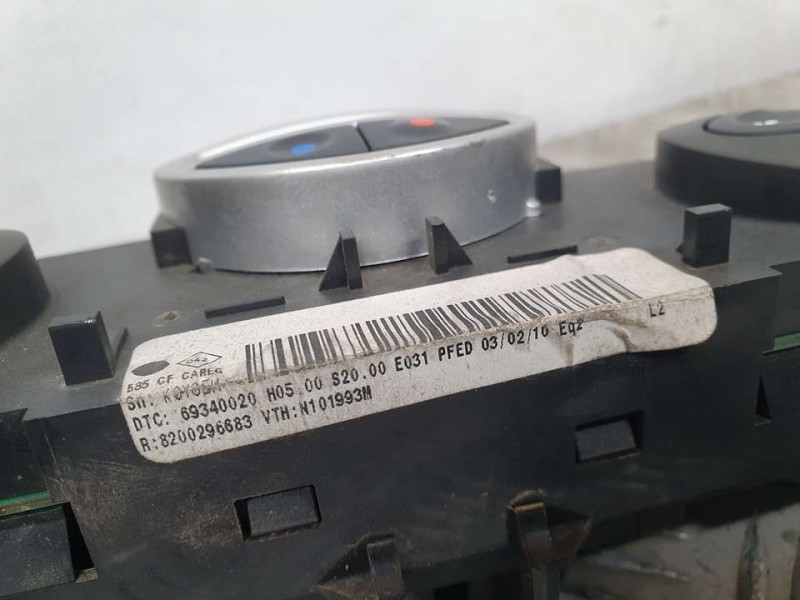 Recambio de mando climatizador para renault clio iii expression referencia OEM IAM 8200296683 69340020 