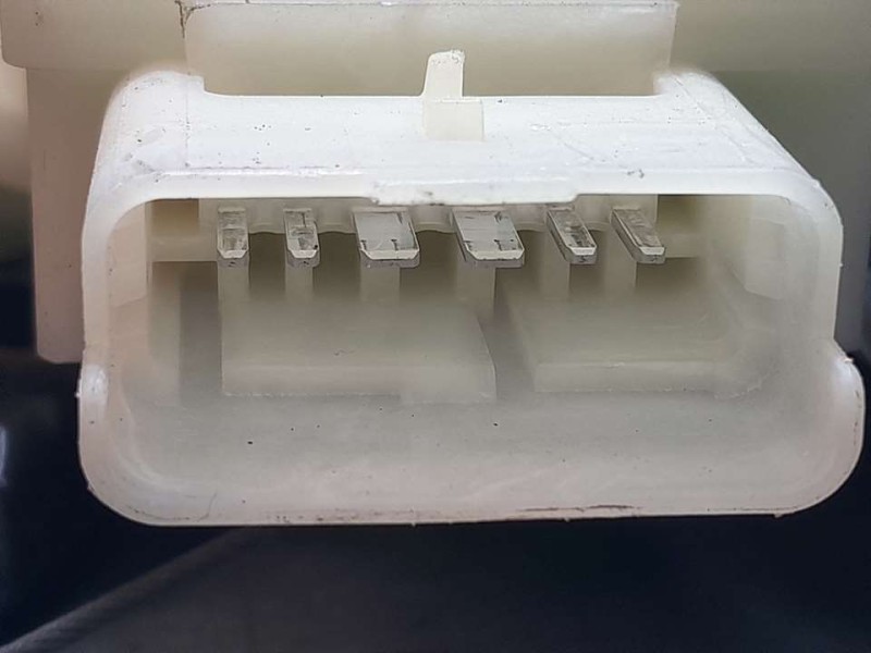 Recambio de elevalunas delantero derecho para peugeot 308 style referencia OEM IAM 9826079480  ELECTRICO 6 PINES