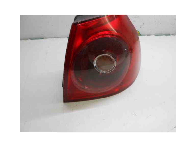 Recambio de piloto trasero derecho para volkswagen golf v berlina (1k1) sportline referencia OEM IAM   EXTERIOR CANTO TOCADO