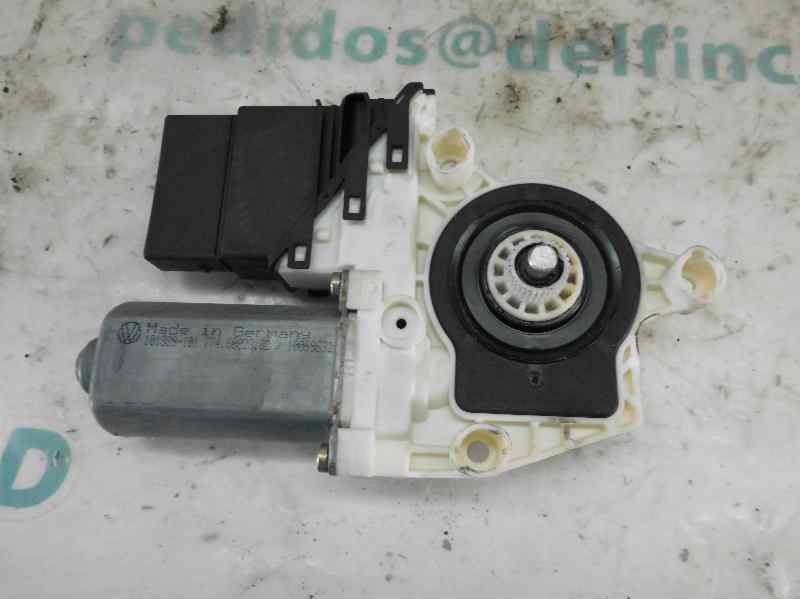 Recambio de motor elevalunas trasero izquierdo para volkswagen golf iv berlina (1j1) básico referencia OEM IAM 1J4959811C3  SIEM