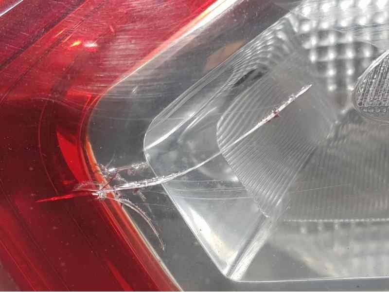 Recambio de piloto trasero derecho para renault fluence dynamique referencia OEM IAM 265500038R TOCADO INTERIOR