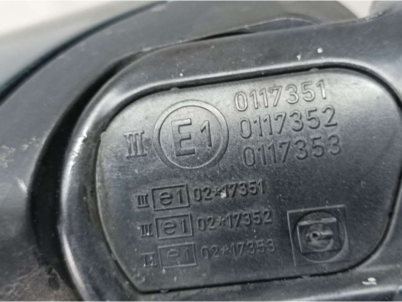Recambio de retrovisor derecho para bmw serie 5 berlina (e39) 530d referencia OEM IAM 0117351  ELECTRICO