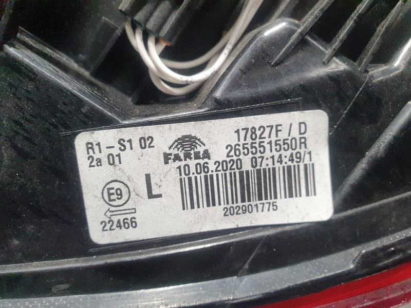 Recambio de piloto trasero izquierdo para renault clio v zen referencia OEM IAM 265551550R 17827F EXTERIOR TOCADO