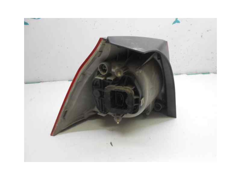 Recambio de piloto trasero derecho para volkswagen golf v berlina (1k1) sportline referencia OEM IAM   EXTERIOR CANTO TOCADO