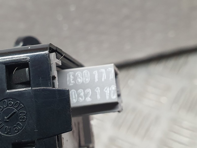 Recambio de modulo electronico para renault laguna iii authentique referencia OEM IAM E30177  