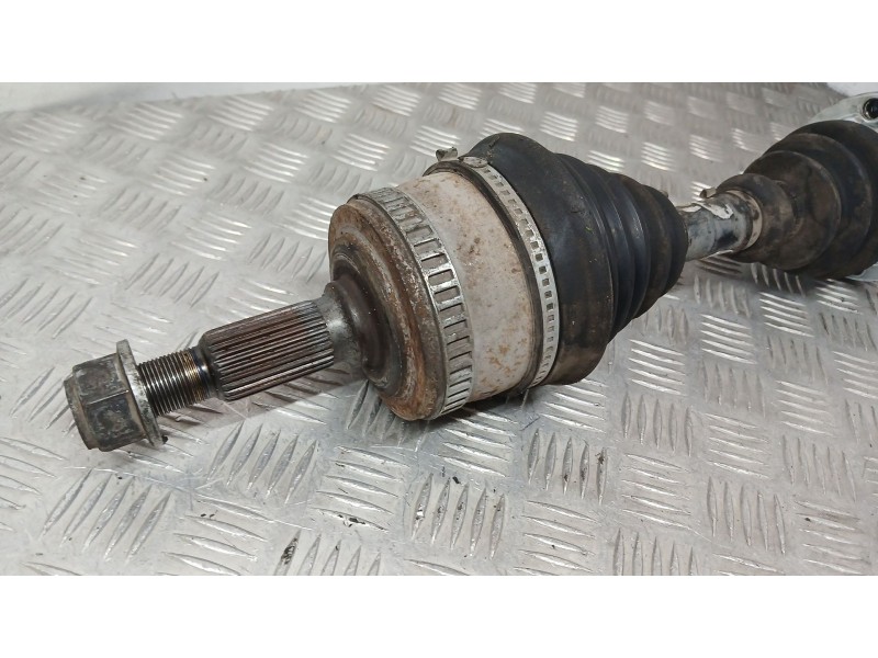 Recambio de transmision delantera izquierda para mercedes-benz vito autobús (w638) 112 cdi 2.2 (638.194) referencia OEM IAM A638