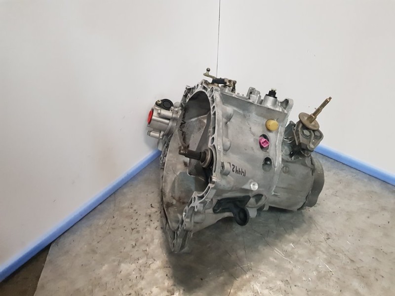 Recambio de caja cambios para citroën xsara picasso 2.0 hdi sx referencia OEM IAM 20DL65 9319046 5VELOCIDADES