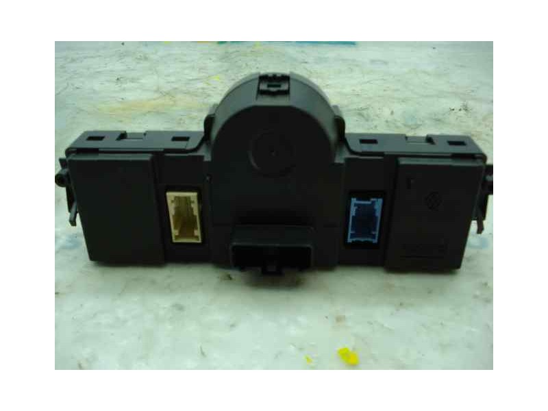 Recambio de mando climatizador para renault megane ii familiar authentique referencia OEM IAM 8200407123  