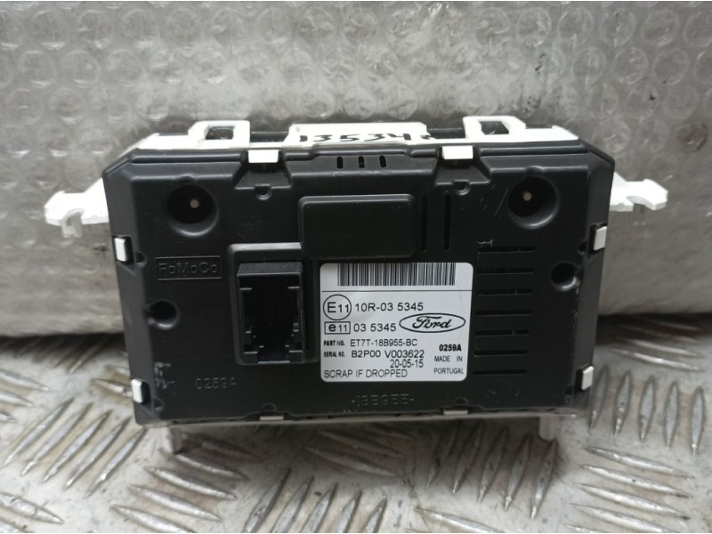 Recambio de pantalla multifuncion para ford fiesta (ccn) trend referencia OEM IAM ET7T18B955BC  