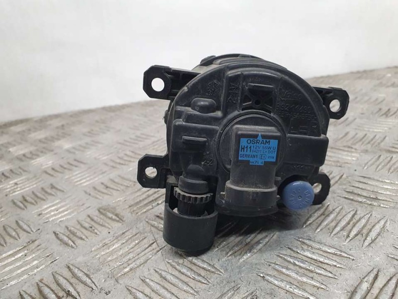 Recambio de faro antiniebla derecho para peugeot 308 style referencia OEM IAM 9687410080 89207181 VALEO