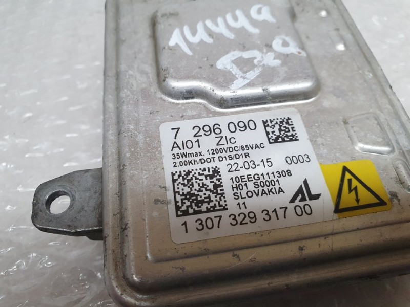 Recambio de centralita faros xenon para bmw serie 4 coupe (f32) 418d referencia OEM IAM 7296090 130732931700 