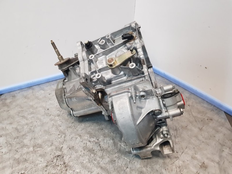 Recambio de caja cambios para citroën xsara picasso 2.0 hdi sx referencia OEM IAM 20DL65 9319046 5VELOCIDADES