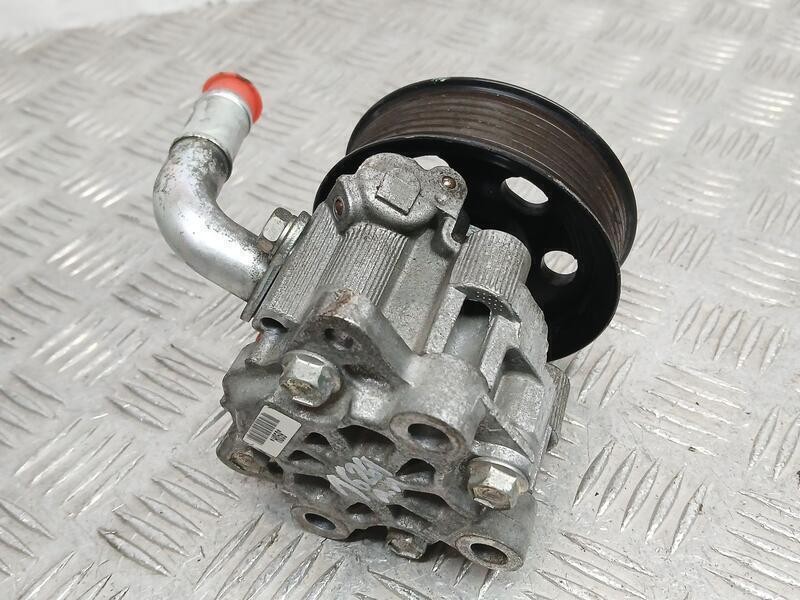 Recambio de bomba direccion para jeep gr. cherokee (wh) laredo referencia OEM IAM 52124461AA  H059