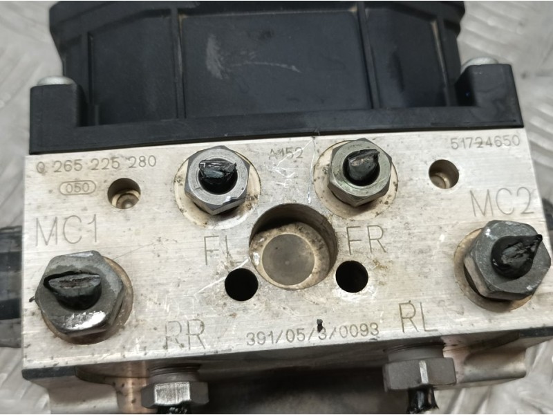 Recambio de abs para alfa romeo 156 sportwagon 2.4 jtd 20v distinctive referencia OEM IAM 51724650 0265225280 BOSCH