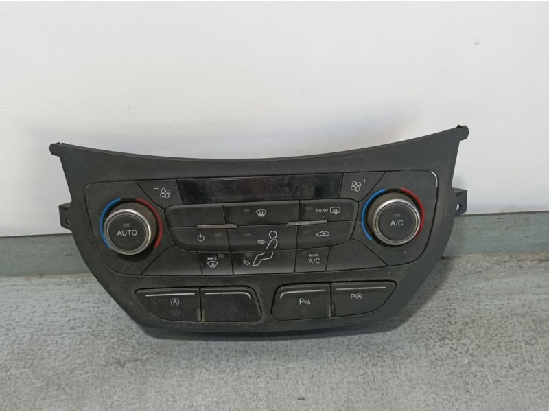 Recambio de mando climatizador para ford kuga (cbs) trend referencia OEM IAM GJ5T18C612AG  