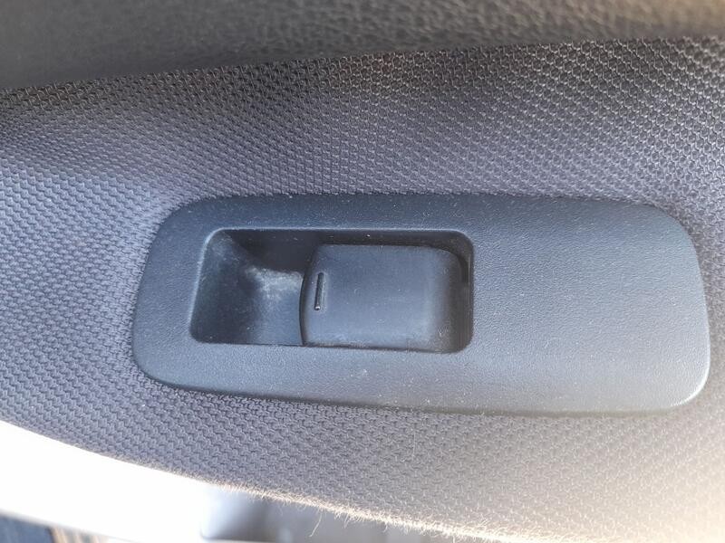 Recambio de mando elevalunas trasero derecho para nissan qashqai i (j10, nj10) 2.0 a las 4 ruedas referencia OEM IAM 25411JD000 