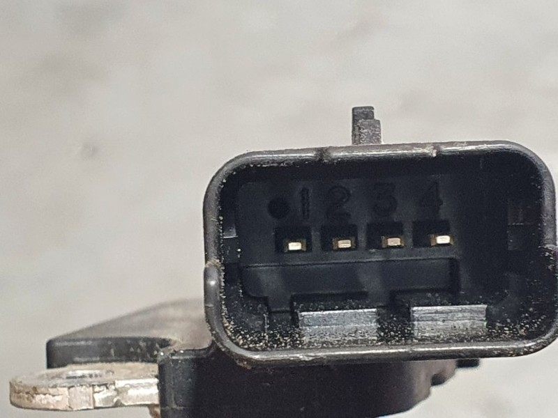 Recambio de caudalimetro para peugeot rifter active standard referencia OEM IAM 9677093080 AFH50M27 HITACHI