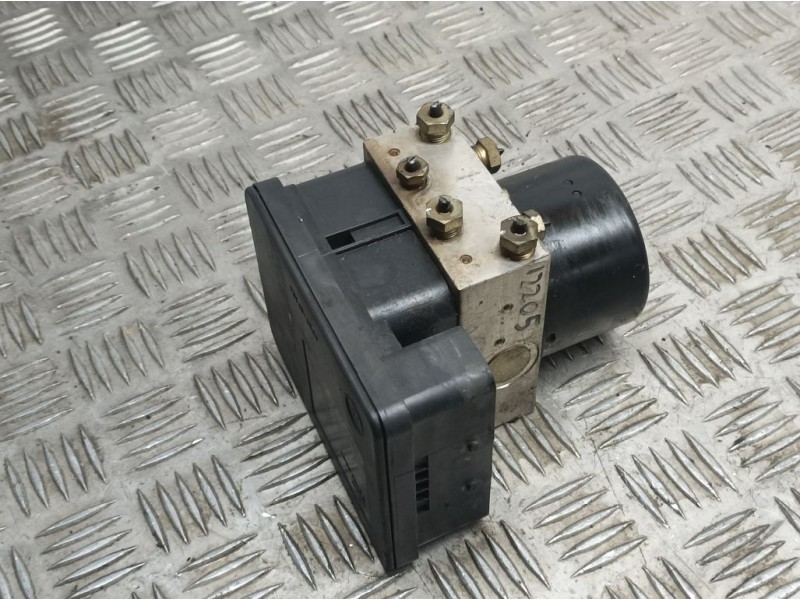 Recambio de abs para ford fiesta (cbk) trend referencia OEM IAM 2S612M110CE 10020600934 ATE