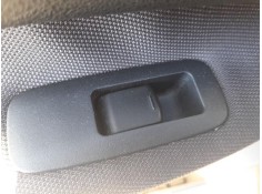 MANDO ELEVALUNAS TRASERO IZQUIERDO 25411JD000 