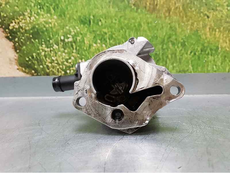 Recambio de depresor freno / bomba vacio para dacia sandero básico referencia OEM IAM 8201005306B  PIERBURG