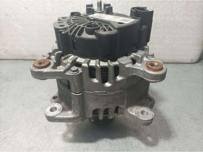 Recambio de alternador para seat ateca (kh7) style referencia OEM IAM 04E903015 2715542C VALEO