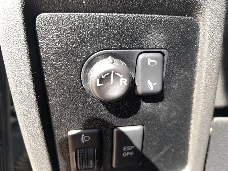 Recambio de mando retrovisor para nissan qashqai i (j10, nj10) 2.0 a las 4 ruedas referencia OEM IAM 25570JD01B  