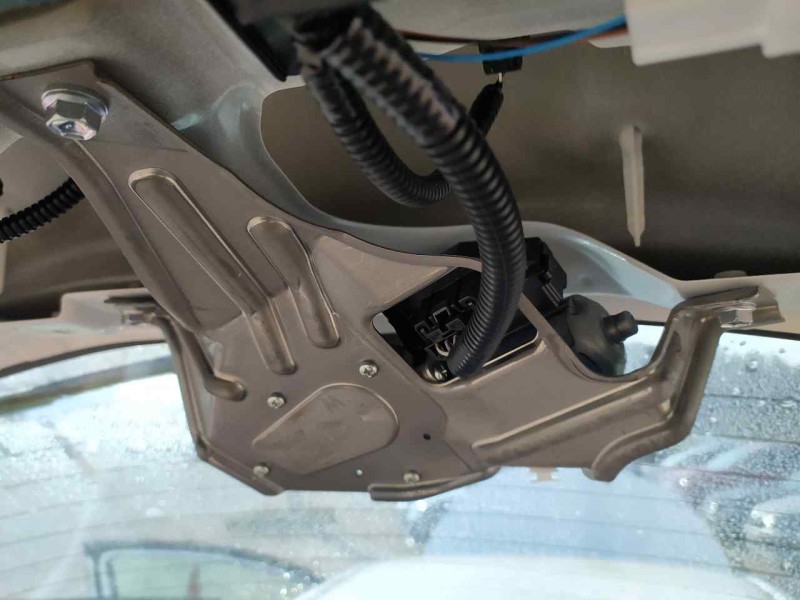 Recambio de motor limpia trasero para toyota yaris active referencia OEM IAM 851300D190  