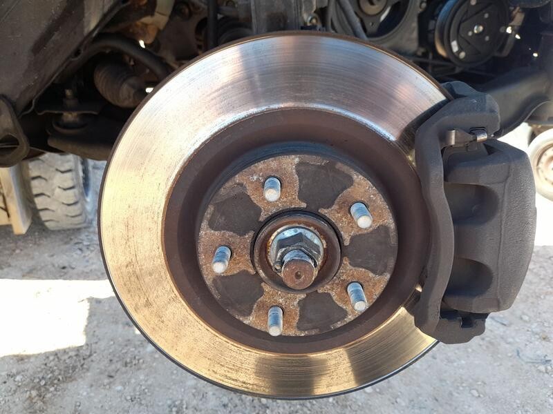 Recambio de mangueta delantera derecha para nissan qashqai i (j10, nj10) 2.0 a las 4 ruedas referencia OEM IAM 40014JD000  