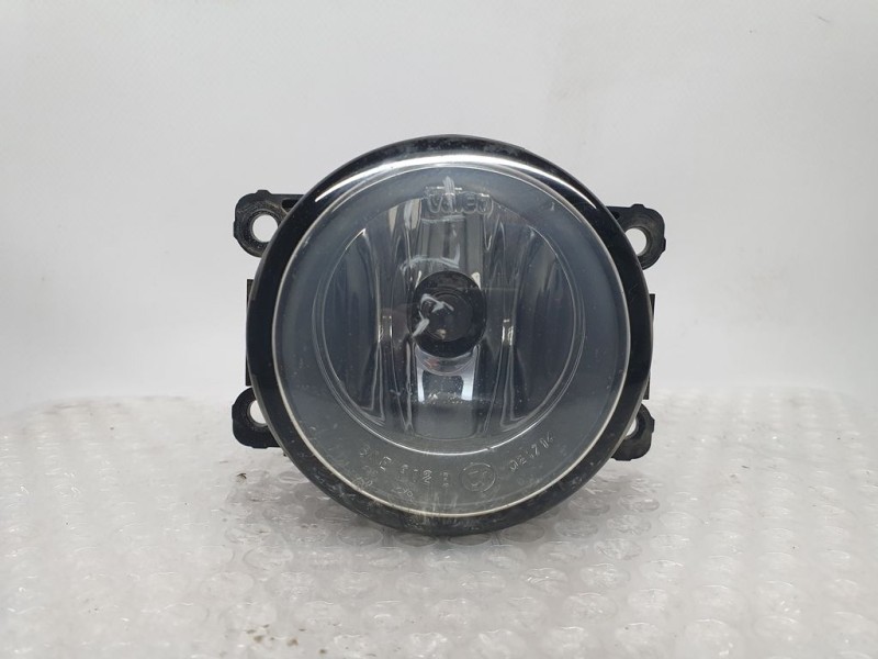 Recambio de faro antiniebla izquierdo para citroën xsara picasso 2.0 hdi sx referencia OEM IAM 9650001680 89204711 VALEO