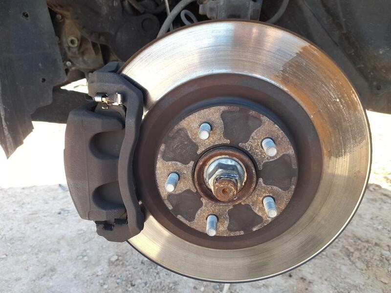 Recambio de mangueta delantera izquierda para nissan qashqai i (j10, nj10) 2.0 a las 4 ruedas referencia OEM IAM 40015JD000  