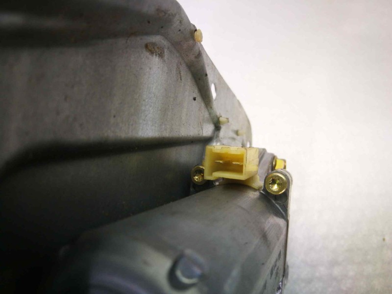 Recambio de elevalunas delantero derecho para volvo serie 850 referencia OEM IAM 184448  