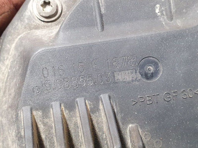 Recambio de valvula escape para renault scenic iii dynamique referencia OEM IAM 50885503  PIERBURG