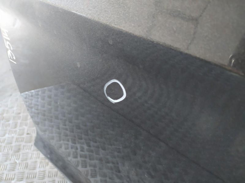 Recambio de puerta trasera izquierda para ford kuga (cbs) trend referencia OEM IAM 2413516  POCO TOCADA